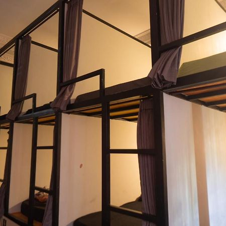 Sunshot Hostel Legian  Exterior photo